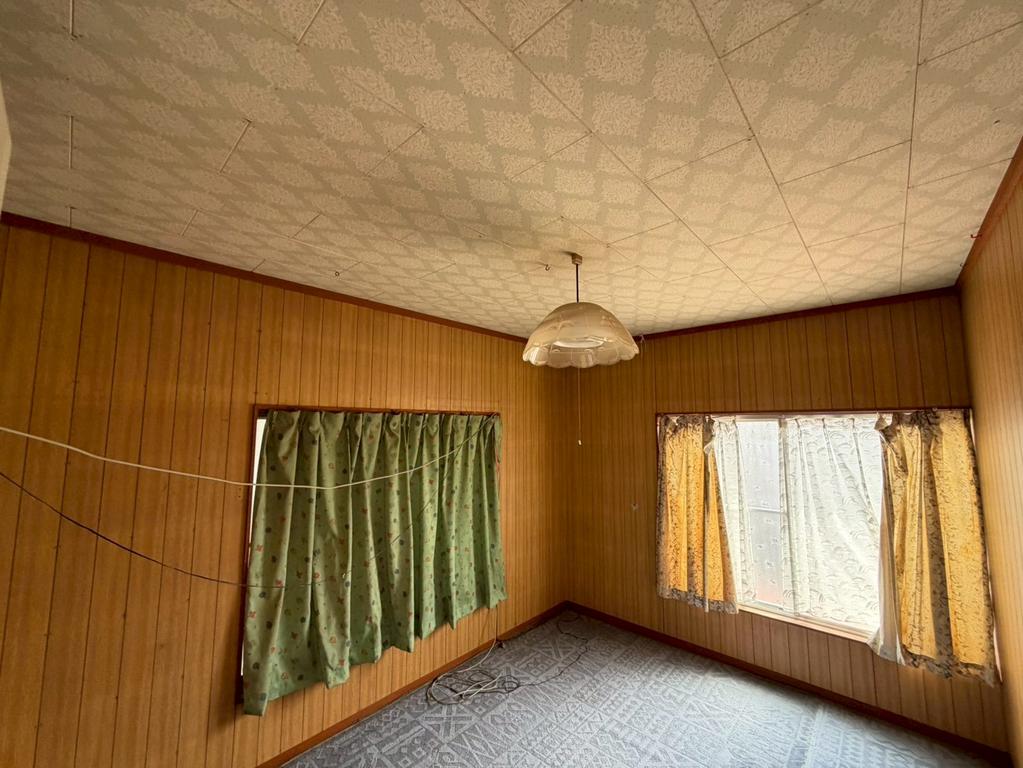 Vintage 4-Bedroom House in Bingonishi 7