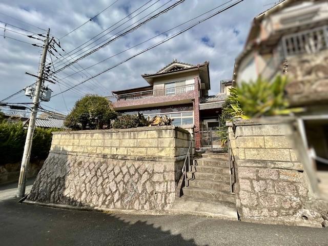 奈良県奈良市あやめ池北３丁目 中古戸建 2