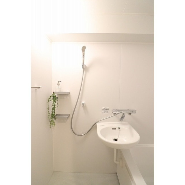 Charming Studio Condo Near Station in Higashifunabashi 7