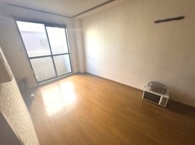 Studio Condo in Tokagi 3