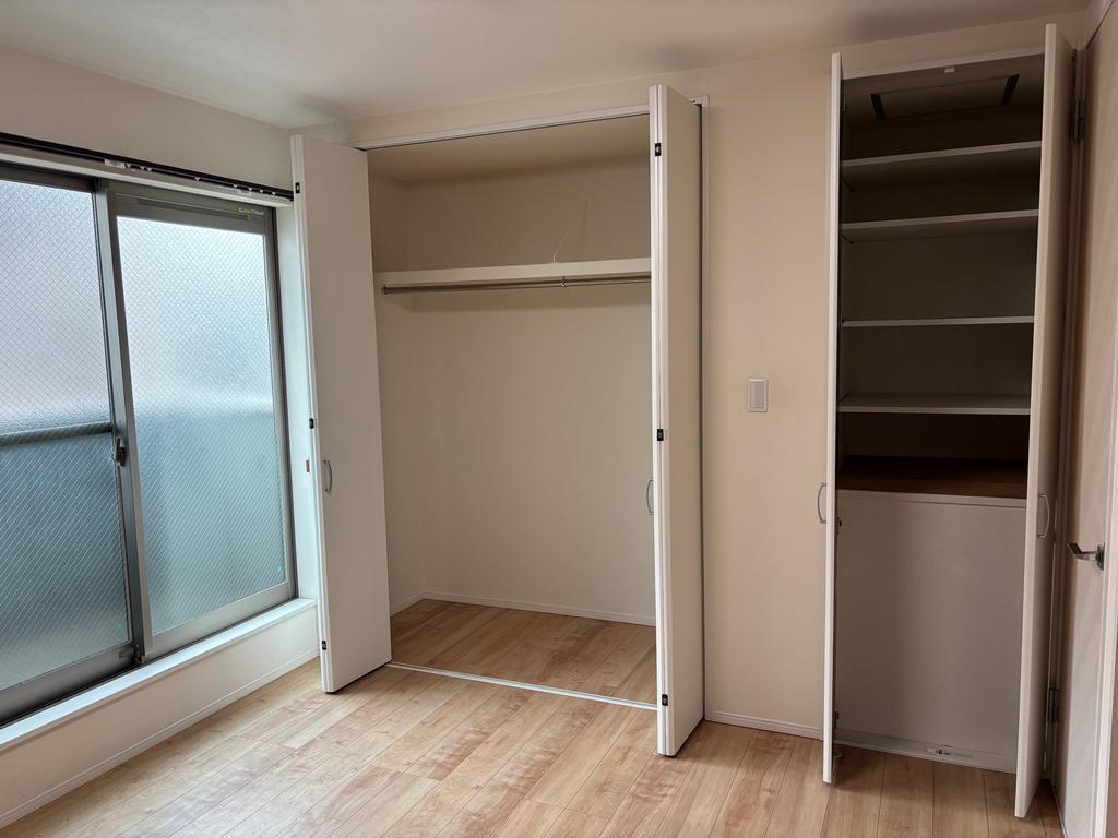 4-Bedroom House in Tatsuminaka 6