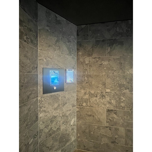 コンフォリア・リヴ八丁堀 3