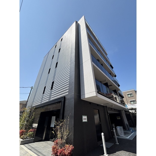 コンフォリア・リヴ大崎 0