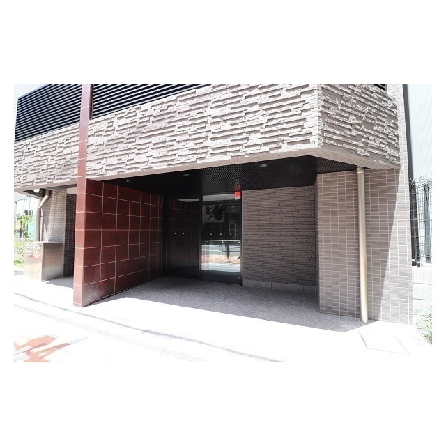 ルジェンテ・バリュ上野根岸 2