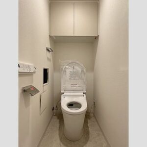 Brand New 1-Bedroom Condo Near Station in Tabatashimmachi 6