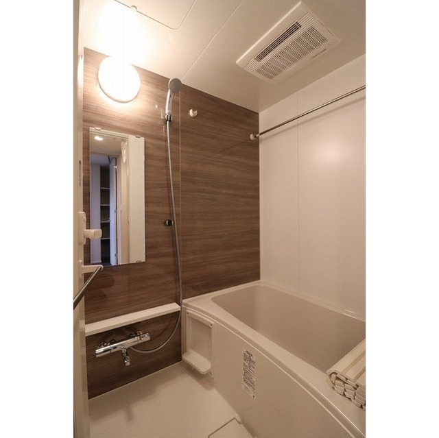 ルジェンテ・バリュ上野根岸 6