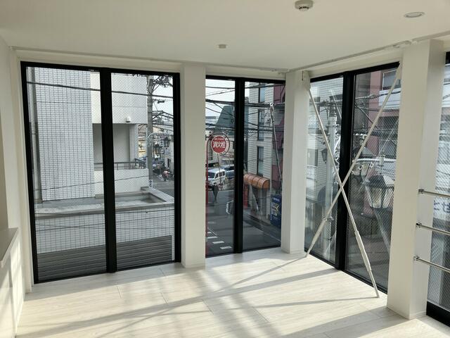 Modern Property Near Station in Shimoma 2