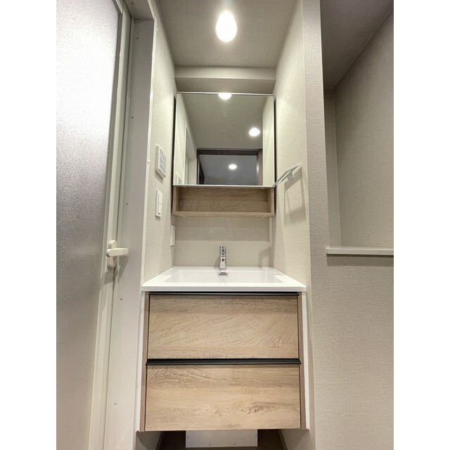 コンフォリア・リヴ茅場町 8