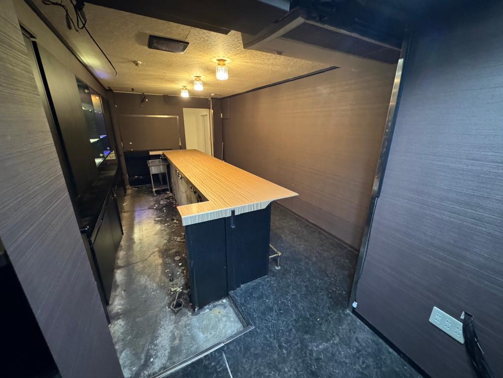 ビル　ミヤザキ 5