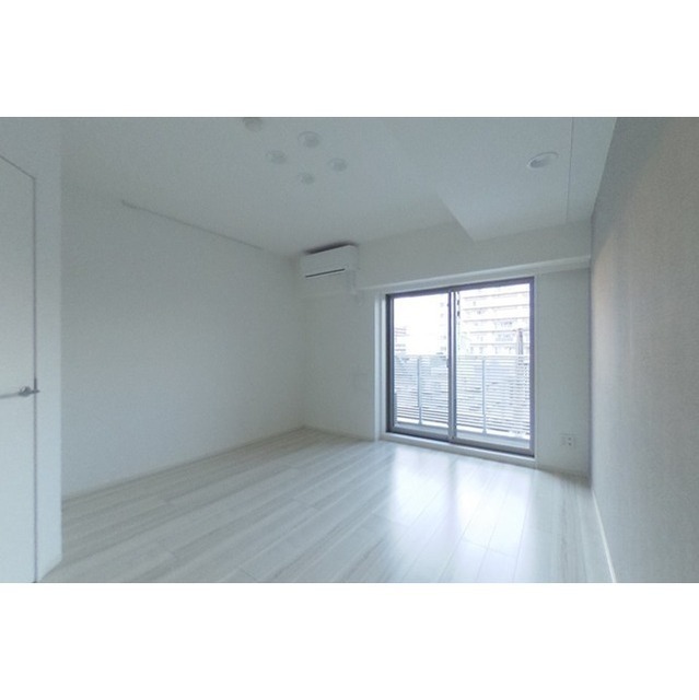 ＶＡＮＴＡＧＥ　ＨＡＳＵＮＥ 4