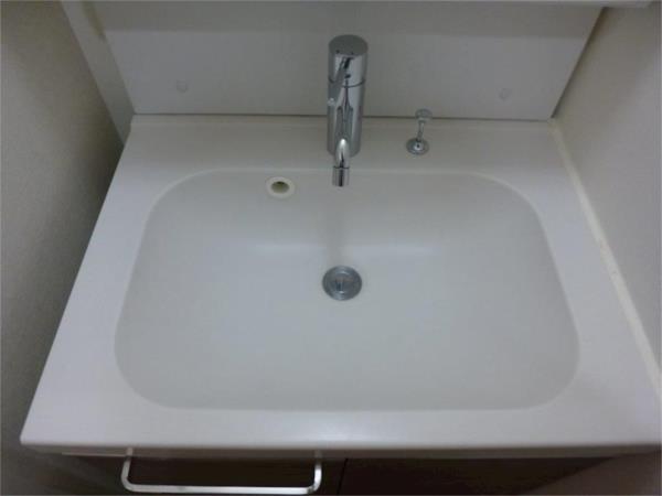 Studio Condo Near Station in Higashimukojima 2
