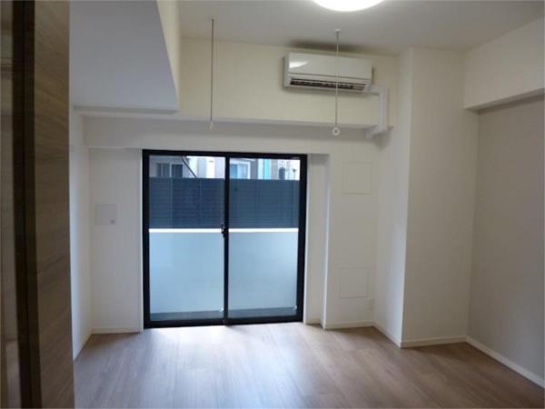 Studio Condo Near Station in Higashimukojima 6