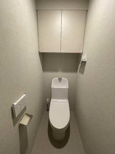 Modern 2-Bedroom Condo Near Station in Komagata 2