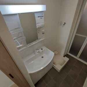 ＮＯＶＡハイツ 7