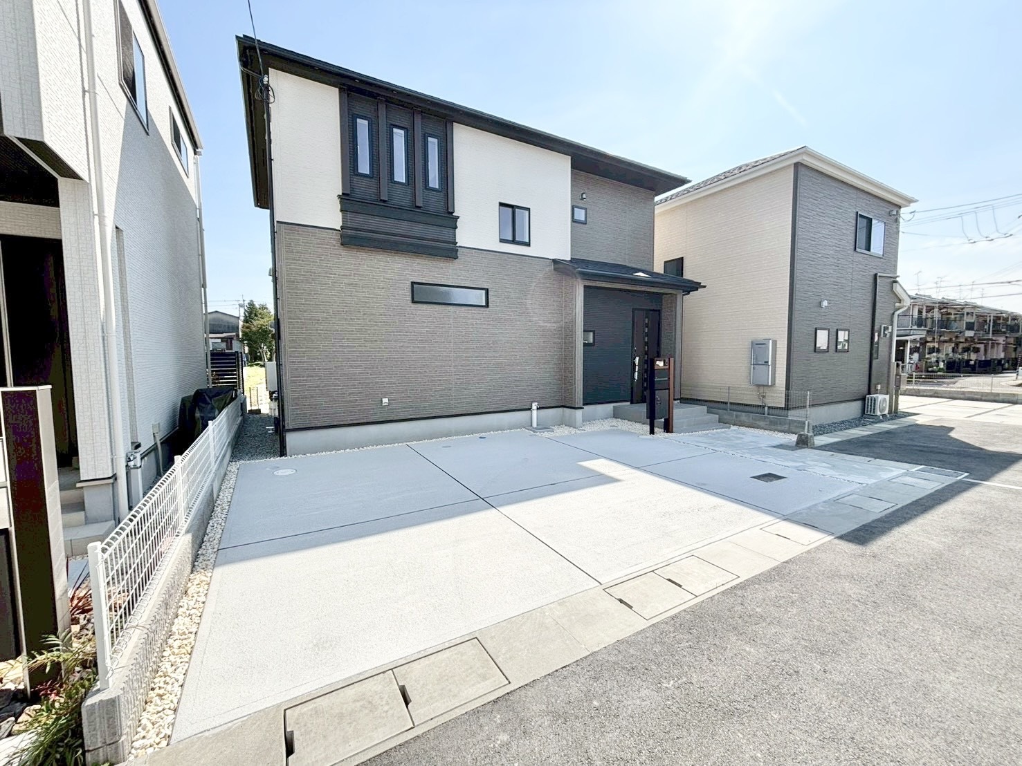 Brand New 3-Bedroom House in Tokujocho 4