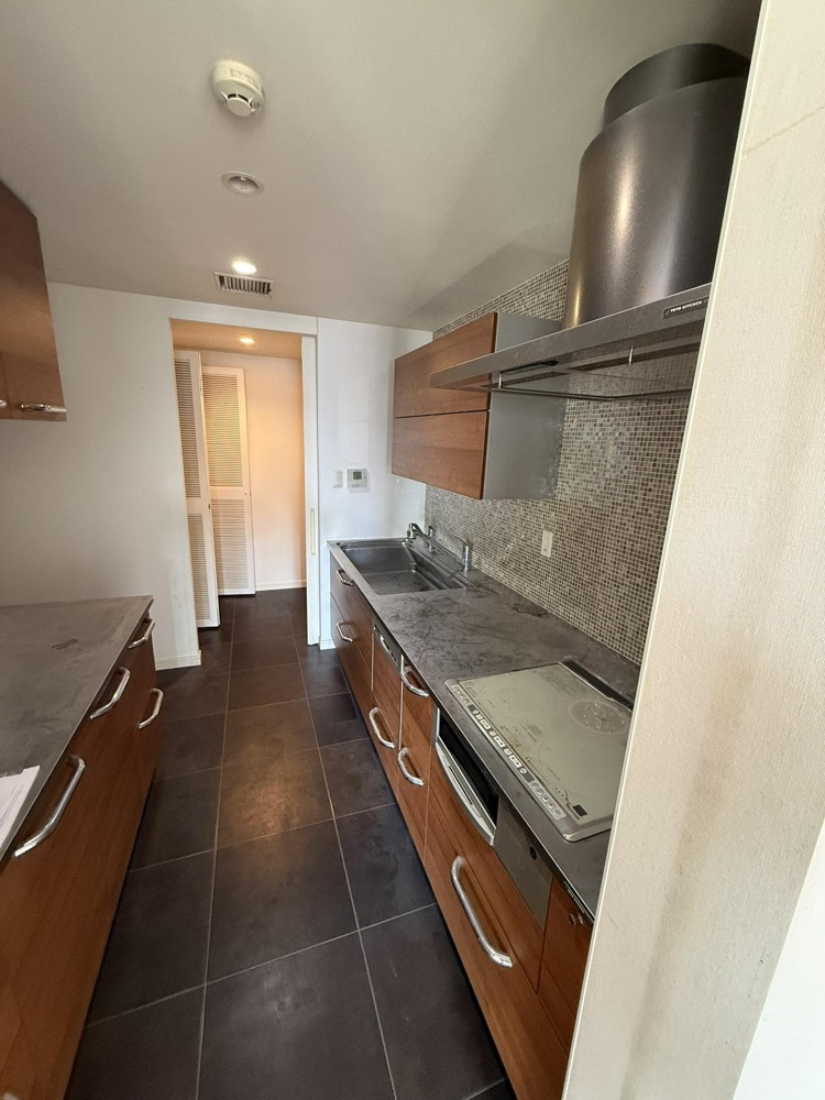 麻布ホームズ 3