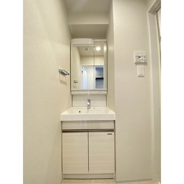 コンフォリア・リヴ千住 7