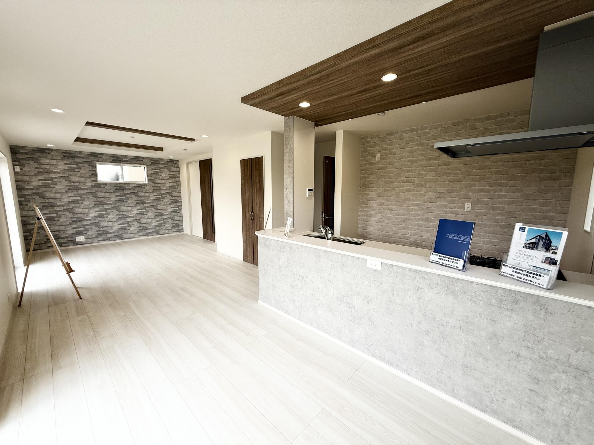 Brand New 3-Bedroom House in Tokujocho 6