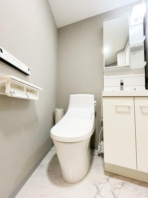 Ａｐｒｉｃｏｔ上野入谷 3