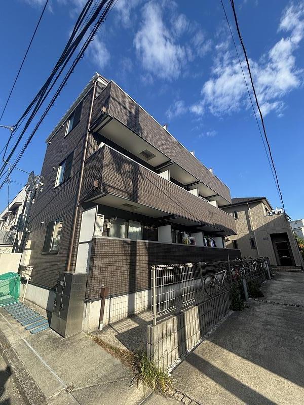 フローラ横浜金沢 0