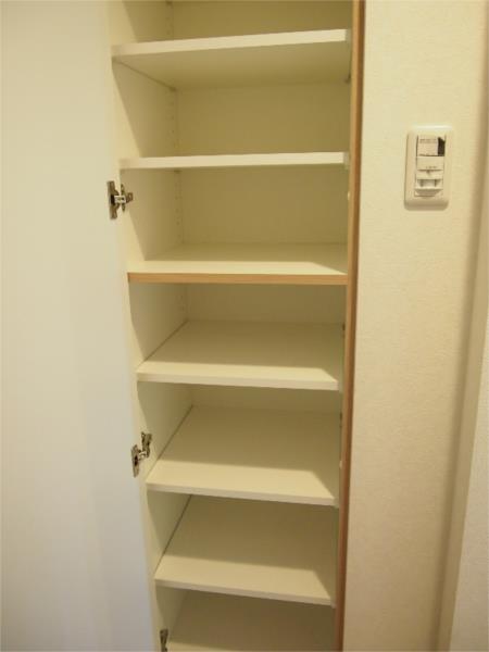Studio Condo Near Station in Takamatsu 9