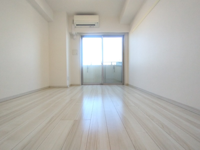 Modern Studio Condo Near Station in Kugayama 2