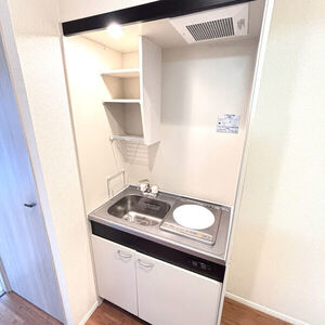 秋葉原　デ・プレ 4