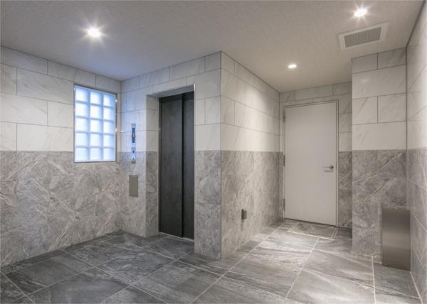 Modern Studio Condo in Tatekawa 7