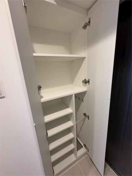 ＬＵＭＥＥＤ横濱末吉町 10