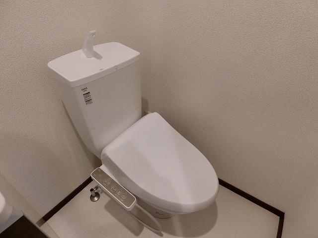 フローラ横浜金沢 8