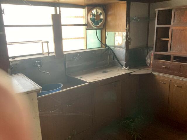 Vintage 4-Bedroom House with a Garden in Nakosomachi (kokozura) 5