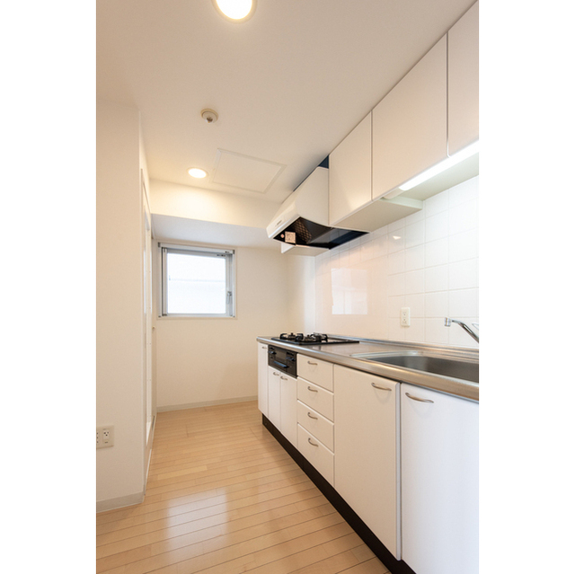 1-Bedroom Condo in Shinonome 6