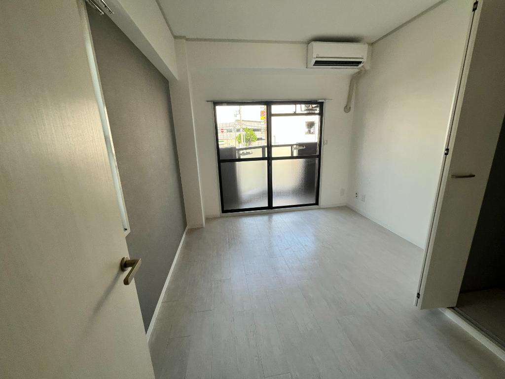 ロイヤルハイツ菅原 8