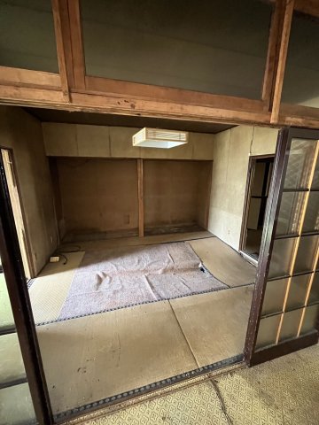 Vintage 4-Bedroom House in Hinaimachi ogita 9