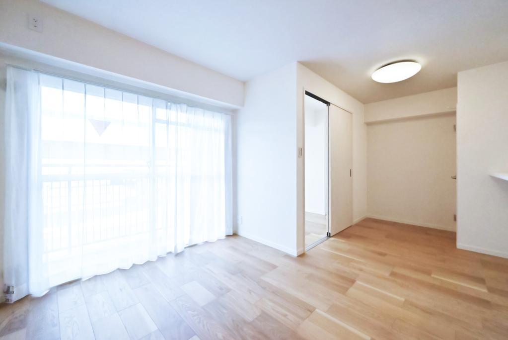 Charming 2-Bedroom Condo Near Station in Ojihoncho 1