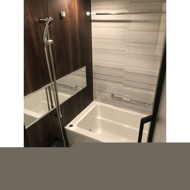 Modern 1-Bedroom Condo in Kitaueno 7