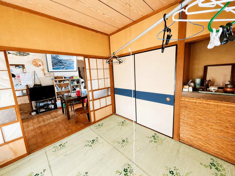 Charming 4-Bedroom House in Mitsune 7