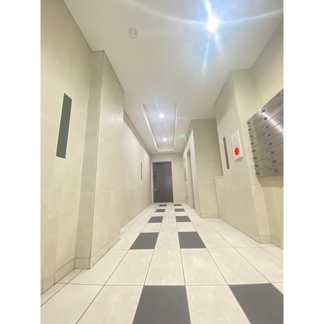 ラクラス市川 1