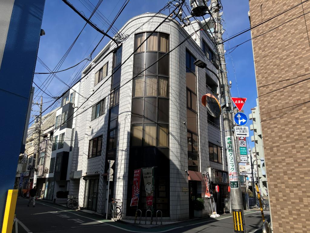 蔦ビル（ツタビル） 0