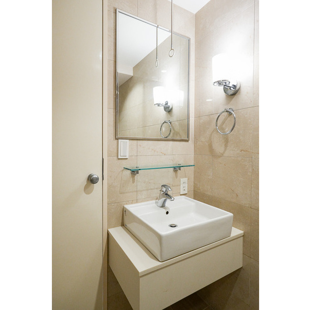 1-Bedroom Condo in Konan shinagawaintashiteic-to(chika 8