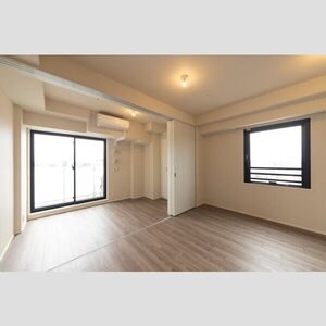 Modern 1-Bedroom Condo in Asakusabashi 2