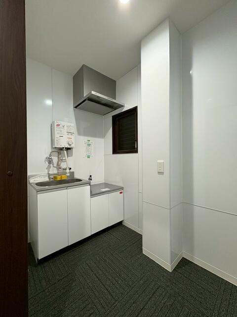 Spacious Property in Ikegamishincho 5