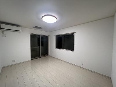 3-Bedroom House in Minamiwataridacho 0