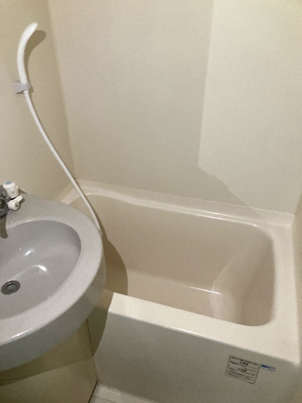 Studio Condo Near Station in Kamimeguro 4
