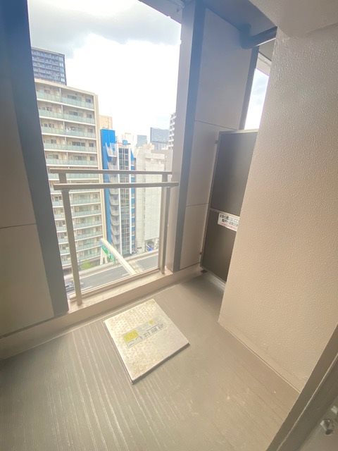 2-Bedroom Condo in Nishigotanda 9