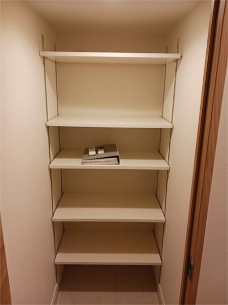 Modern Studio Condo in Kameido 2
