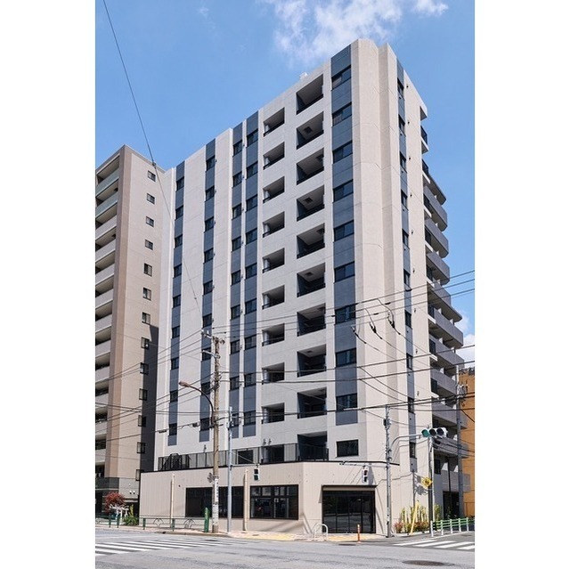 Brand New 1-Bedroom Condo in Ishiwara 0