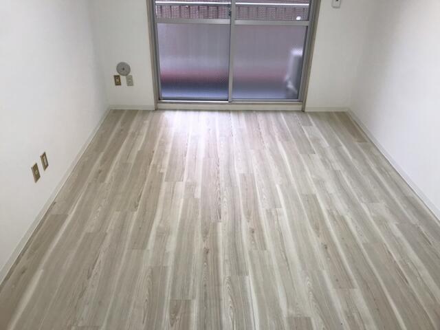 Vintage Studio Condo Near Station in Misono 2