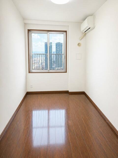 2-Bedroom Condo in Toyosu toyosusentabiru(chikai.kaiso 5