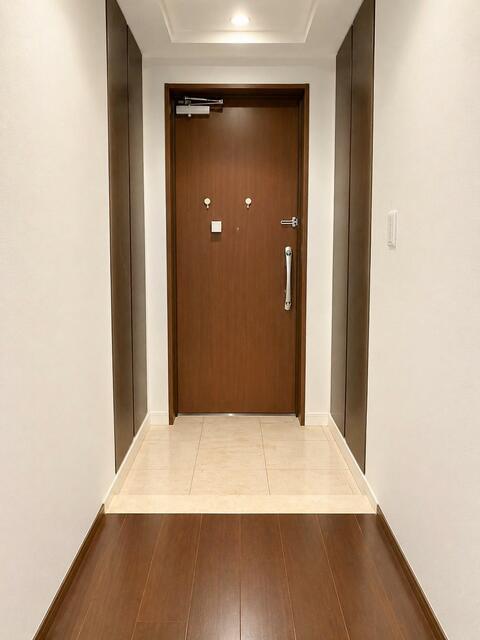 2-Bedroom Condo in Toyosu toyosusentabiru(chikai.kaiso 6